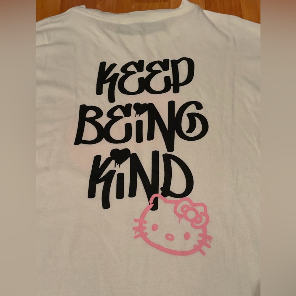 Hello Kitty and Friends x Forever 21 White Long Sleeve Graphic Tee